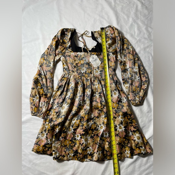 NWT Altar’D State Black Yellow Shiny Floral Baby Doll Dress Womens size XS - Picture 6 of 8